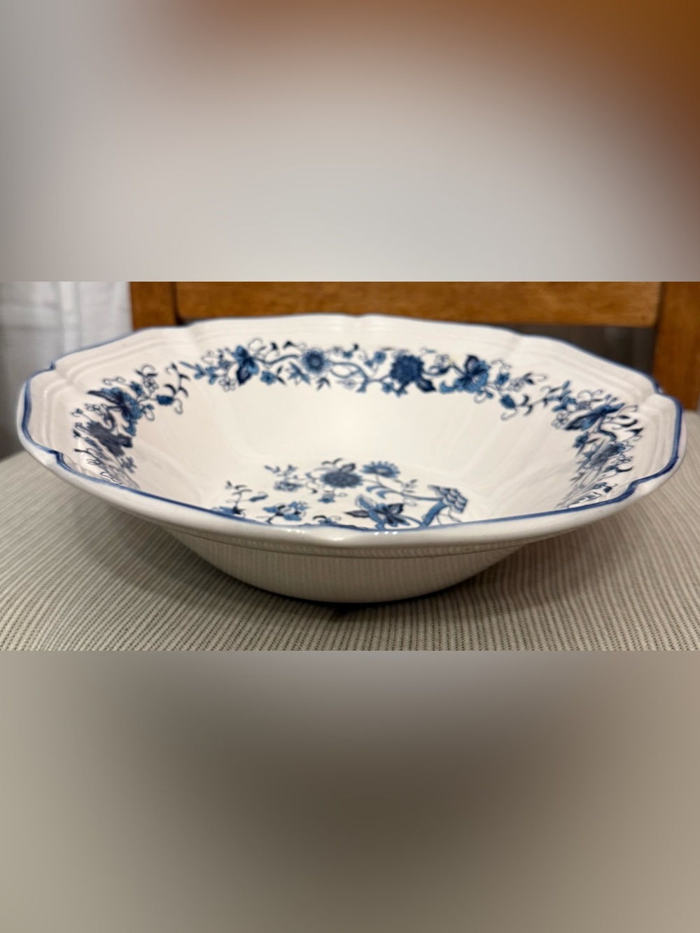 Korea Blue Floral Ceramic Serving Bowl - Classic Blue and White - Picture 6 of 9